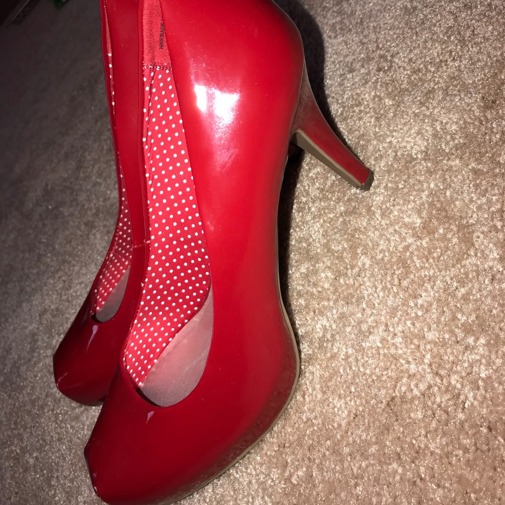 red, shiny heels